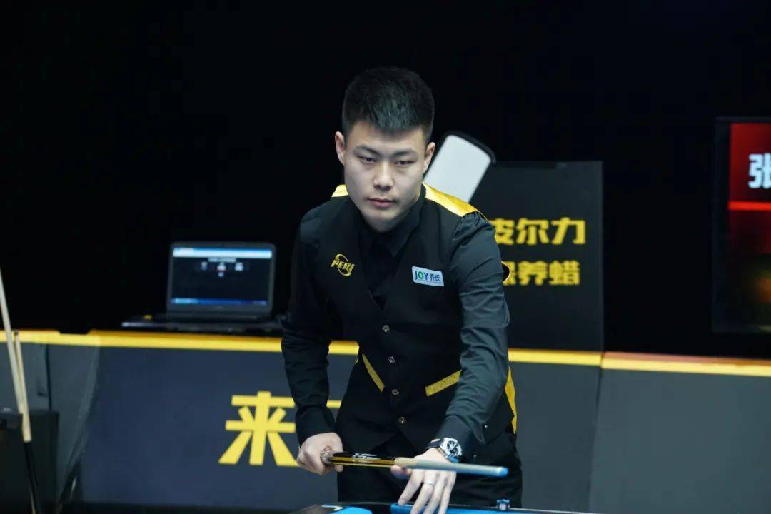 在这场焦灼 在这场焦灼