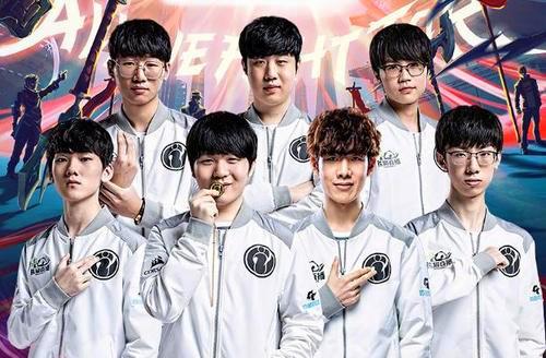 伊涅斯塔等 伊涅斯塔等