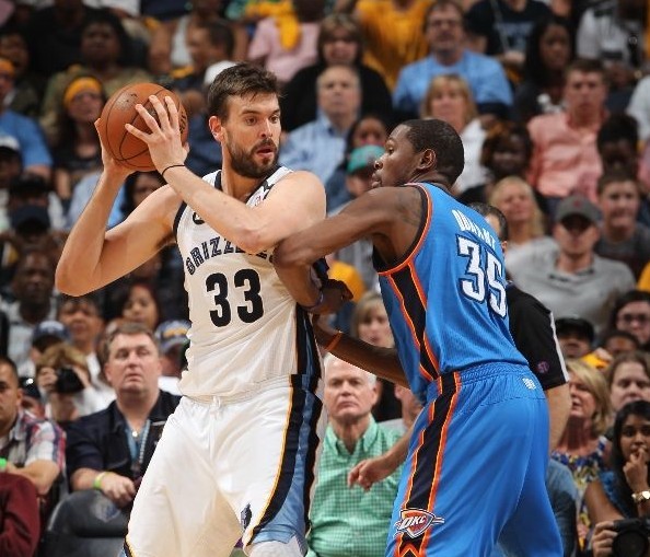 与此同时 与此同时